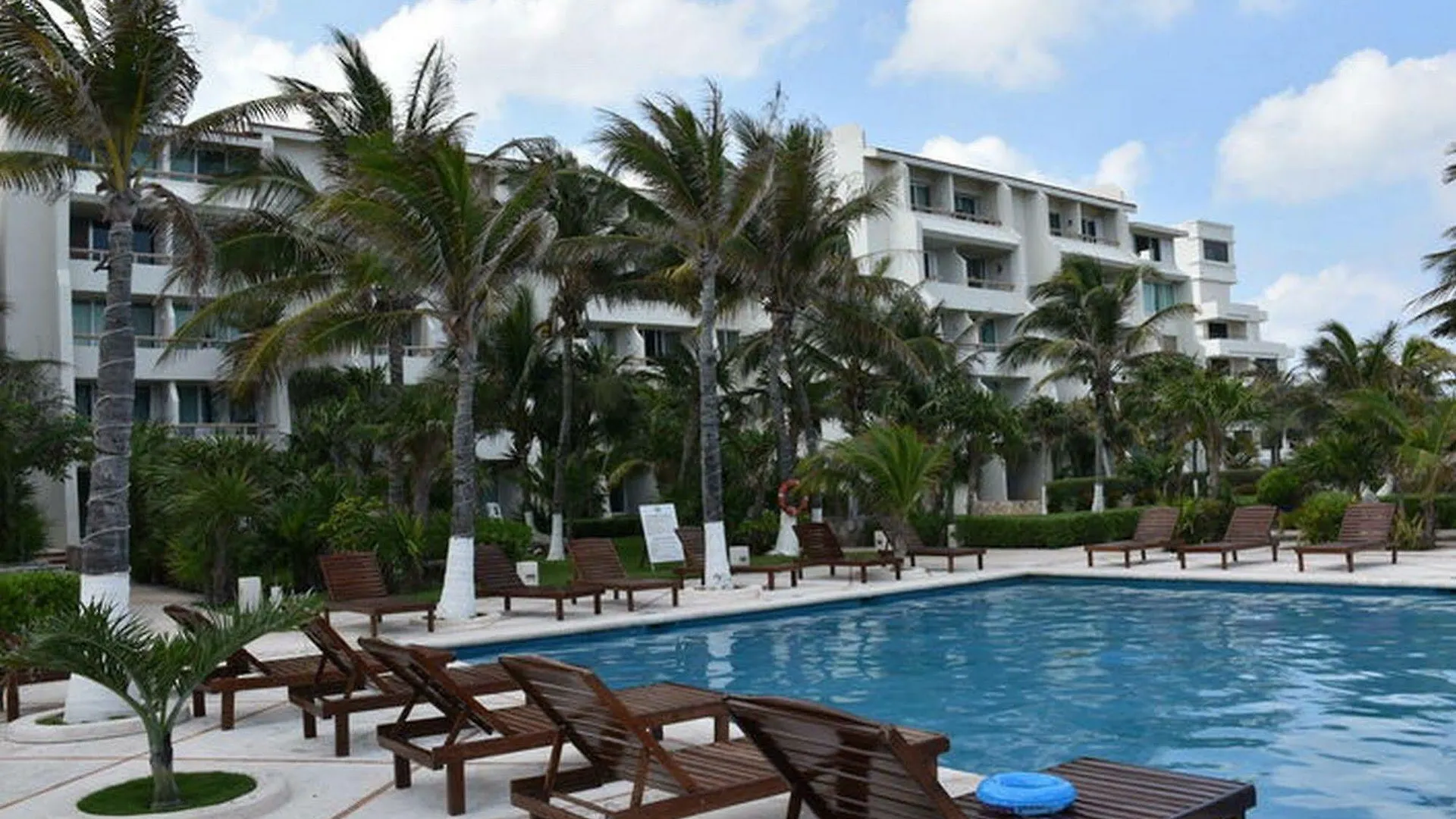 Sol Y Mar Condo Κανκούν 3*,